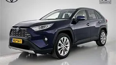 Blauw Gebruikt 2021 Toyota RAV4 Hybrid Executive SUV | € 39.950 (Eerlijke prijs)