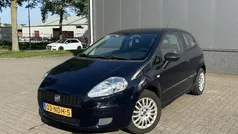 Blauw Gebruikt 2010 Fiat Grande Punto Hatchback | € 2.250 (Eerlijke prijs)