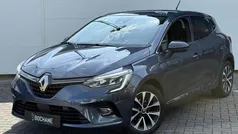Grijs Gebruikt 2020 Renault Clio V Intens Hatchback | € 9.900 (Eerlijke prijs)