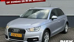 Grijs, metallic lak Gebruikt 2015 Audi A1 Sportback Hatchback | € 10.999 (Goede deal)