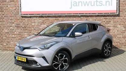 Occasion 2018 Toyota C-HR Style SUV | € 22.950 (Eerlijke prijs)