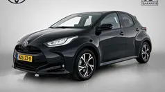 Zwart Gebruikt 2024 Toyota Yaris Hybrid Edition Hatchback | € 25.445 (Eerlijke prijs)