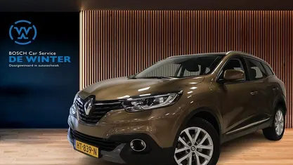 Bruin Occasion 2016 Renault Kadjar Intens SUV | € 10.794 (Eerlijke prijs)