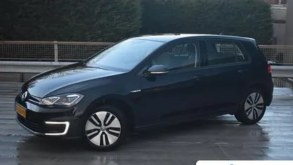Occasion VW e-Golf 100 kW (136 PK) 2020 Hatchback