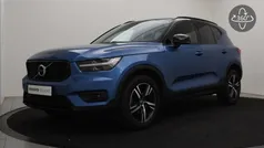 Blauw Gebruikt 2021 Volvo XC40 R-Design SUV | € 31.900 (Eerlijke prijs)