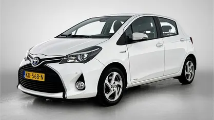 Occasion Toyota Yaris Hybrid Trend 99 PK (72 kW) 2016 Wit Hatchback