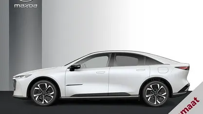Occasion 2025 Mazda 6e Takumi-Line Hatchback | € 42.990 (Eerlijke prijs)