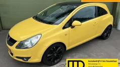 Hatchback Gebruikt 2010 Opel Corsa Color Edition Hatchback | € 3.495 (Eerlijke prijs)
