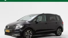 Zwart Gebruikt 2019 VW Touran Comfortline MPV | € 18.950 (Eerlijke prijs)