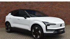 Wit Gebruikt 2024 Volvo EX30 Plus SUV | € 35.400 (Eerlijke prijs)