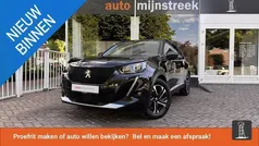 Zwart Gebruikt 2022 Peugeot e-2008 Allure SUV | € 18.900 (Goede deal)