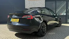 Gebruikt 2023 Tesla Model 3 Standard Range Plus Sedan | € 28.999 (Eerlijke prijs)