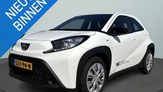 Gebruikt 2024 Toyota Aygo Play Hatchback | € 17.450 (Super prijs)