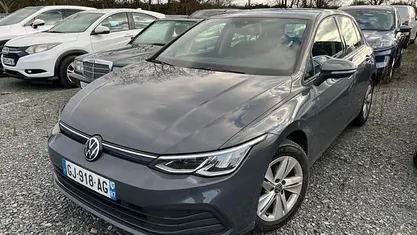 Occasion 2022 VW Golf VIII Business Hatchback | € 11.856 (Super prijs)