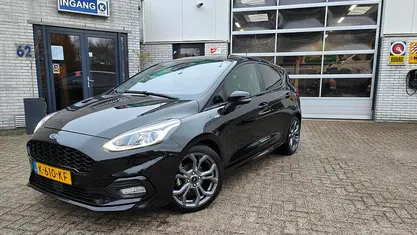 Zwart Gebruikt 2021 Ford Fiesta ST-Line X Hatchback | € 16.450 (Eerlijke prijs)