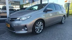 Bruin Gebruikt 2013 Toyota Auris Touring Sports Stationwagen | € 10.750 (Eerlijke prijs)