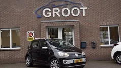 Zwart Gebruikt 2016 VW cross up! high up! Hatchback | € 7.950 (Eerlijke prijs)