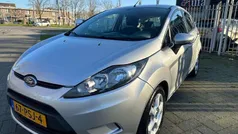 Grijs, metallic lak Gebruikt 2011 Ford Fiesta Limited Hatchback | € 5.999 (Eerlijke prijs)