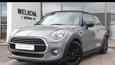 Grijs, metallic lak Gebruikt 2018 Mini Cooper Pepper Hatchback | € 17.450 (Eerlijke prijs)