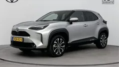 Grijs Gebruikt 2024 Toyota Yaris Cross Limited SUV | € 29.950 (Eerlijke prijs)