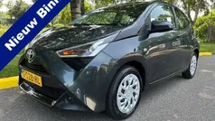 Grijs Gebruikt 2019 Toyota Aygo X-play Hatchback | € 10.950 (Eerlijke prijs)