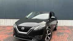 Zwart, metallic lak Gebruikt 2024 Nissan Qashqai N-Connecta SUV | € 33.199 (Eerlijke prijs)