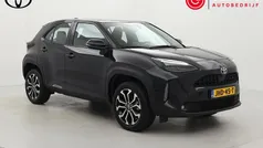 Zwart Gebruikt 2024 Toyota Yaris Cross SUV | € 29.999 (Eerlijke prijs)