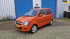 Rood Gebruikt 2005 Opel Agila Hatchback | € 1.450 (Eerlijke prijs)