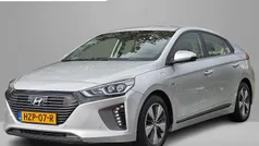 Gebruikt 2019 Hyundai Ioniq Premium Sedan | € 17.900 (Eerlijke prijs)