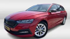 Rood Gebruikt 2022 Skoda Octavia Business Line Stationwagen | € 20.750 (Goede deal)