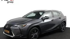 Lexus UX 250h