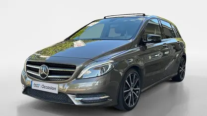 Gebruikt 2013 Mercedes B200 Ambition MPV | € 12.990 (Eerlijke prijs)
