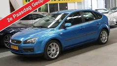 Gebruikt 2004 Ford Focus Hatchback | € 1.944 (Eerlijke prijs)