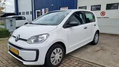 Wit Gebruikt 2017 VW up! take up! Hatchback | € 6.999 (Eerlijke prijs)