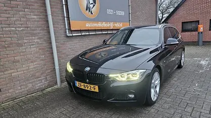 Occasion BMW 318 M Sport 136 PK (100 kW) 2019 Zwart Stationwagen
