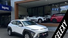 Wit Gebruikt 2024 Hyundai Kona Comfort SUV | € 30.990 (Eerlijke prijs)