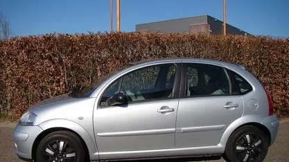 Gebruikt 2004 Citroën C3 Exclusive Hatchback | € 1.999 (Eerlijke prijs)