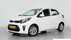 Wit Gebruikt 2023 Kia Picanto Hatchback | € 16.595 (Eerlijke prijs)