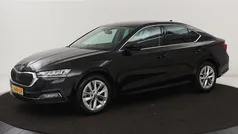 Gebruikt 2021 Skoda Octavia Business Line Hatchback | € 15.400 (Eerlijke prijs)