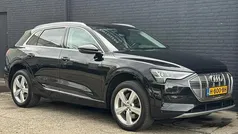 Zwart Gebruikt 2019 Audi e-tron Basis SUV | € 20.945 (Eerlijke prijs)