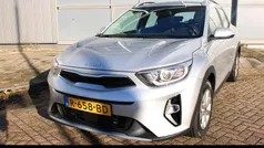 Grijs Gebruikt 2022 Kia Stonic SUV | € 17.945 (Goede deal)