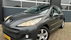Grijs Gebruikt 2010 Peugeot 207 Hatchback | € 2.399 (Eerlijke prijs)