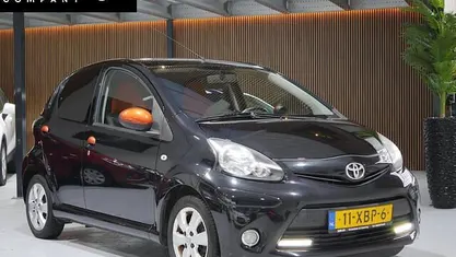 Occasion 2012 Toyota Aygo Hatchback | € 3.750 (Eerlijke prijs)