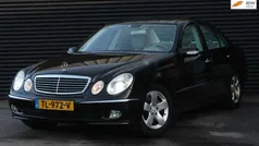 Zwart, metallic lak Gebruikt 2003 Mercedes E320 Avantgarde Sedan | € 8.450