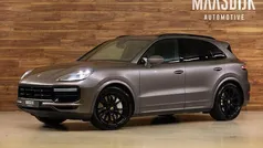 Grijs Gebruikt 2018 Porsche Cayenne Turbo Chrono SUV | € 74.740 (Super prijs)