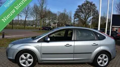 Grijs Gebruikt 2005 Ford Focus Hatchback | € 999 (Goede deal)