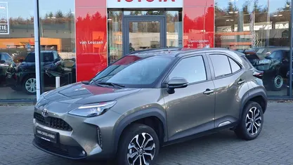 Gebruikt 2024 Toyota Yaris Cross SUV | € 27.900 (Eerlijke prijs)