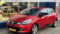 Gebruikt 2016 Renault Clio IV Expression Hatchback | € 7.750 (Eerlijke prijs)