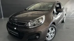 Bruin Gebruikt 2012 Kia Rio Comfort Hatchback | € 6.450 (Eerlijke prijs)