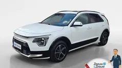 Gebruikt 2023 Kia Niro SUV | € 31.945 (Eerlijke prijs)